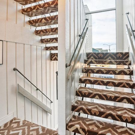 Highliner Hotel Анкъридж Екстериор снимка
