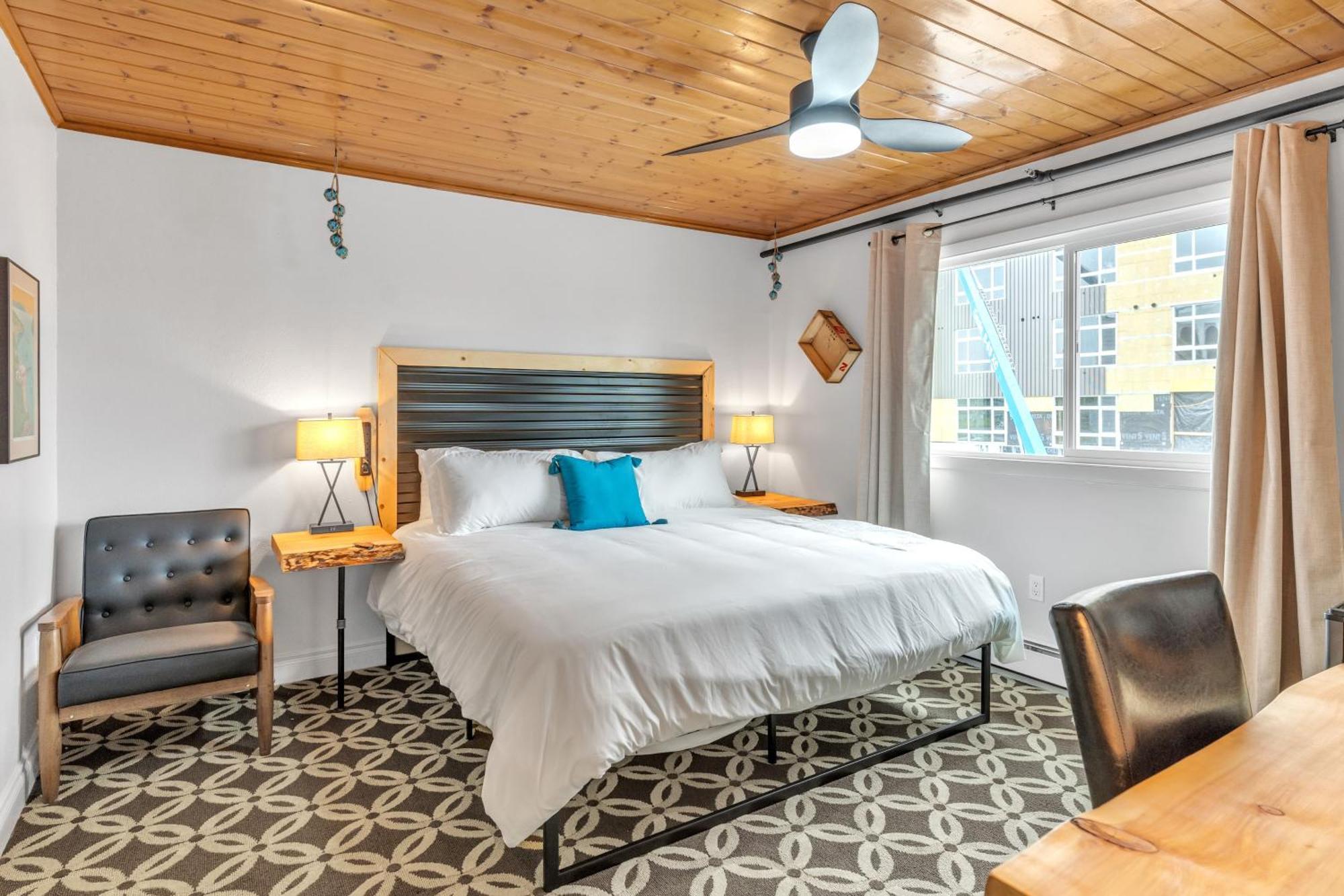 Highliner Hotel Анкъридж Стая снимка